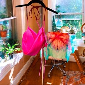 silky halter crop top 🌊